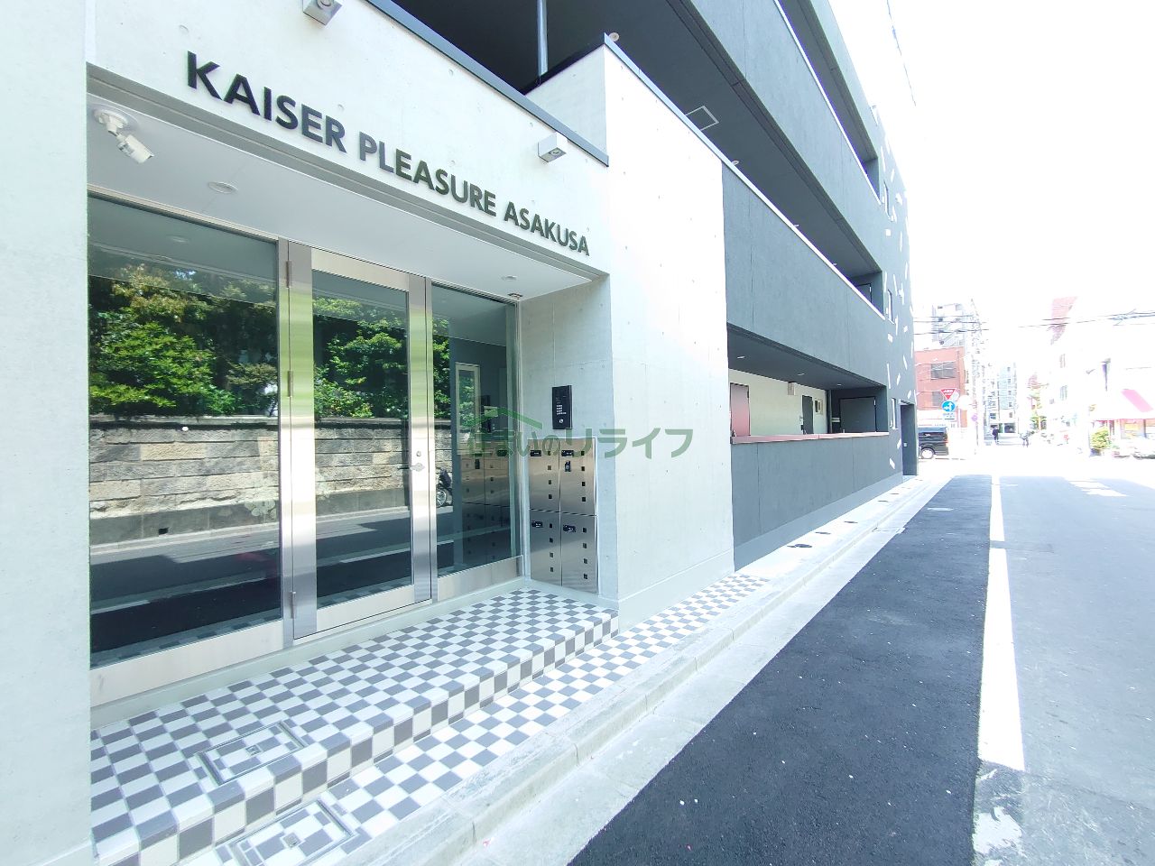 建物エントランス