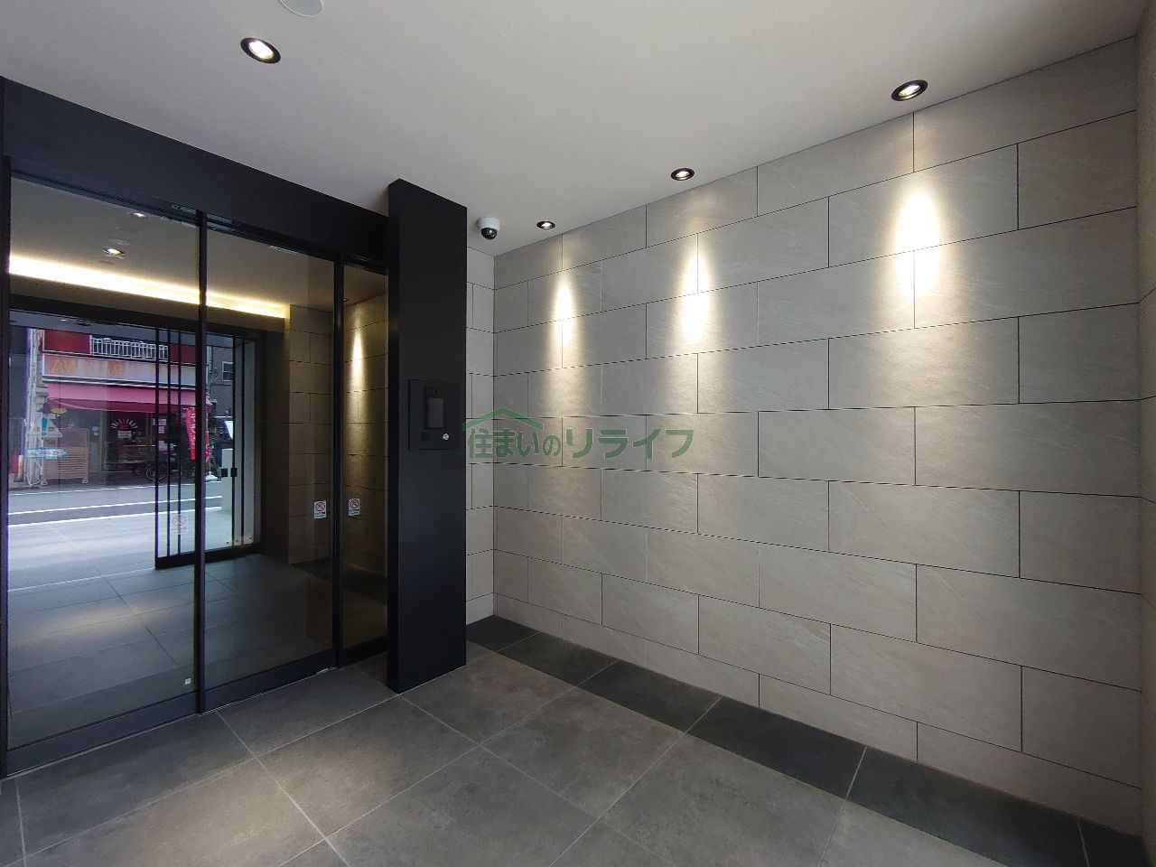 建物エントランス