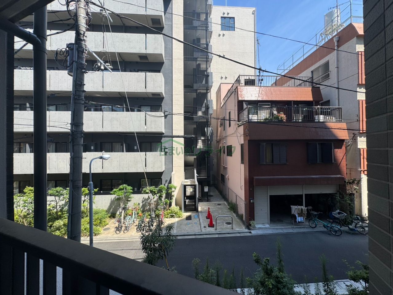 バルコニー