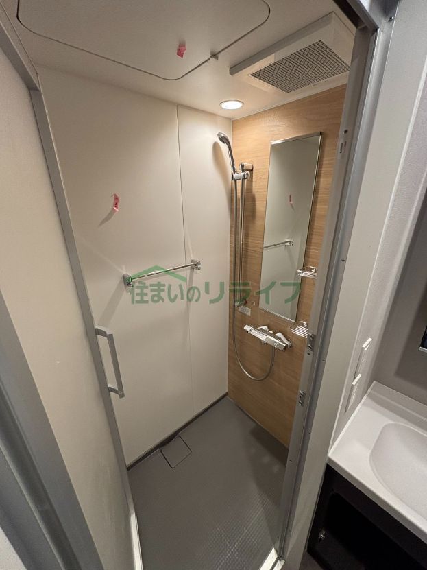 シャワールーム