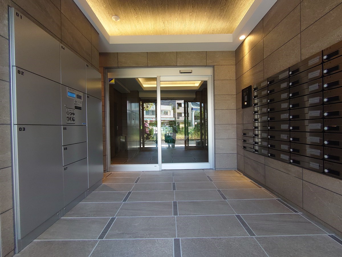 建物エントランス