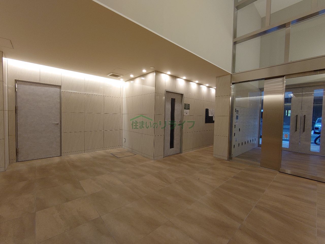 建物エントランス