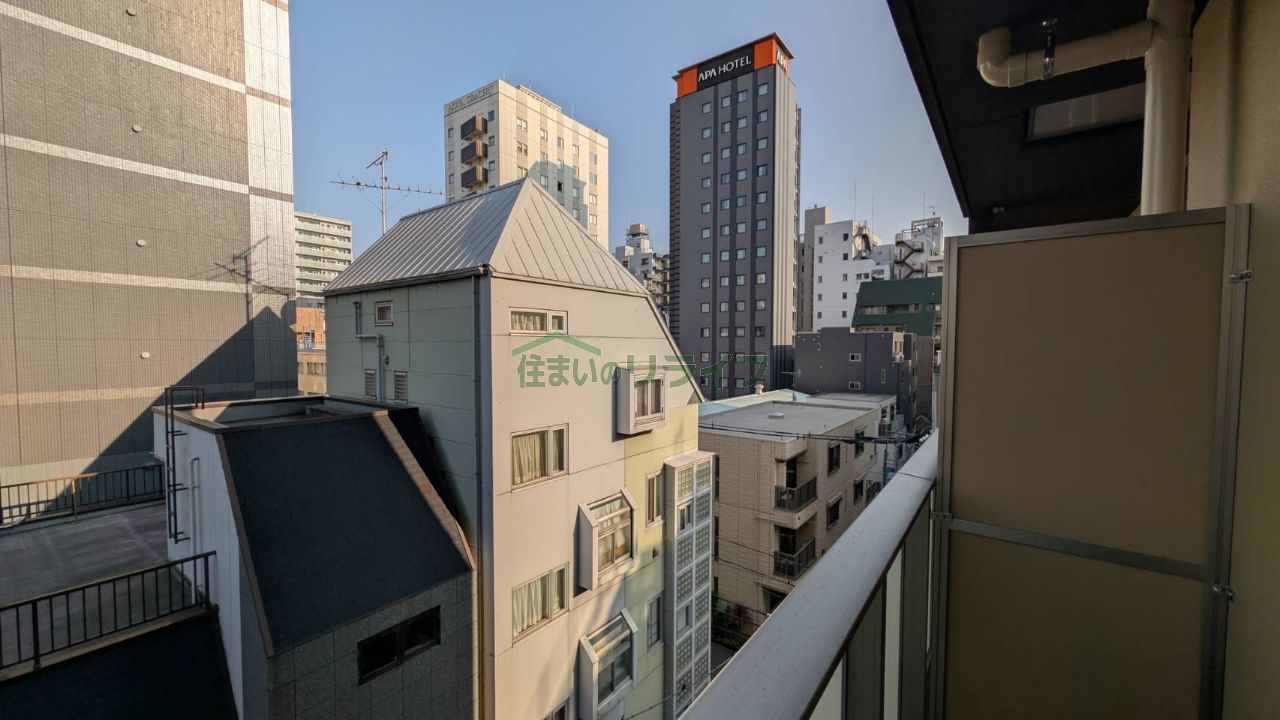 バルコニー