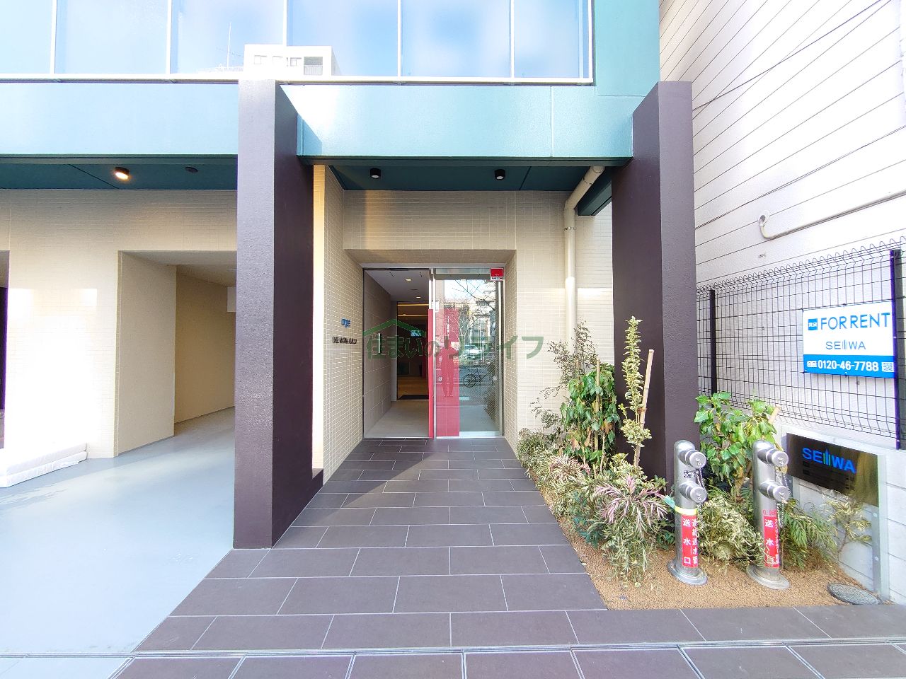 建物エントランス