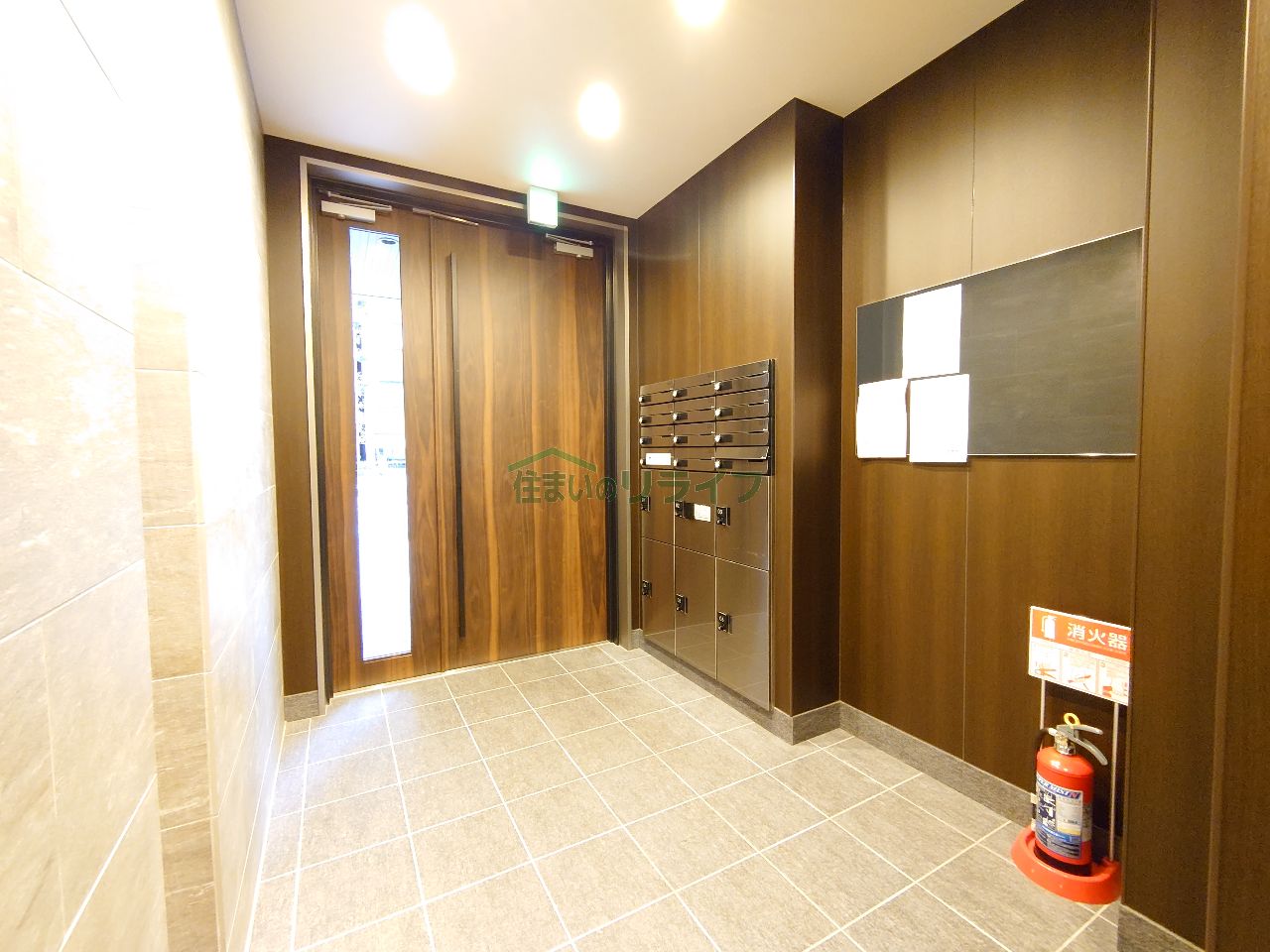 建物エントランス