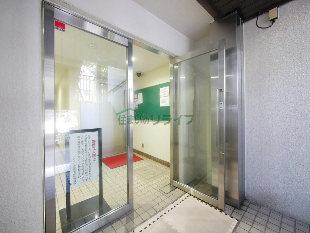 建物エントランス