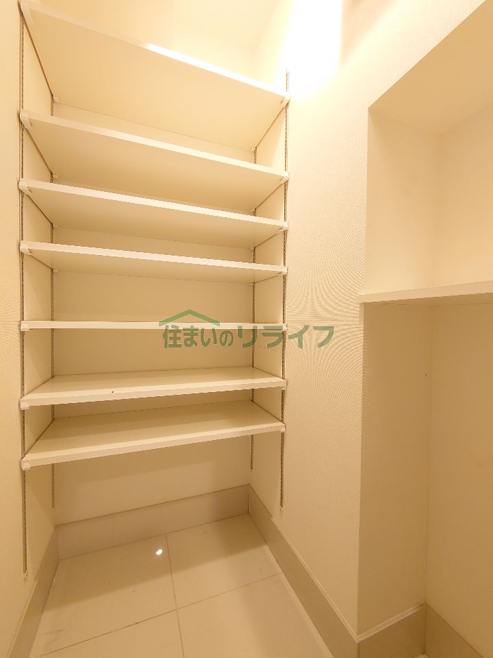 収納