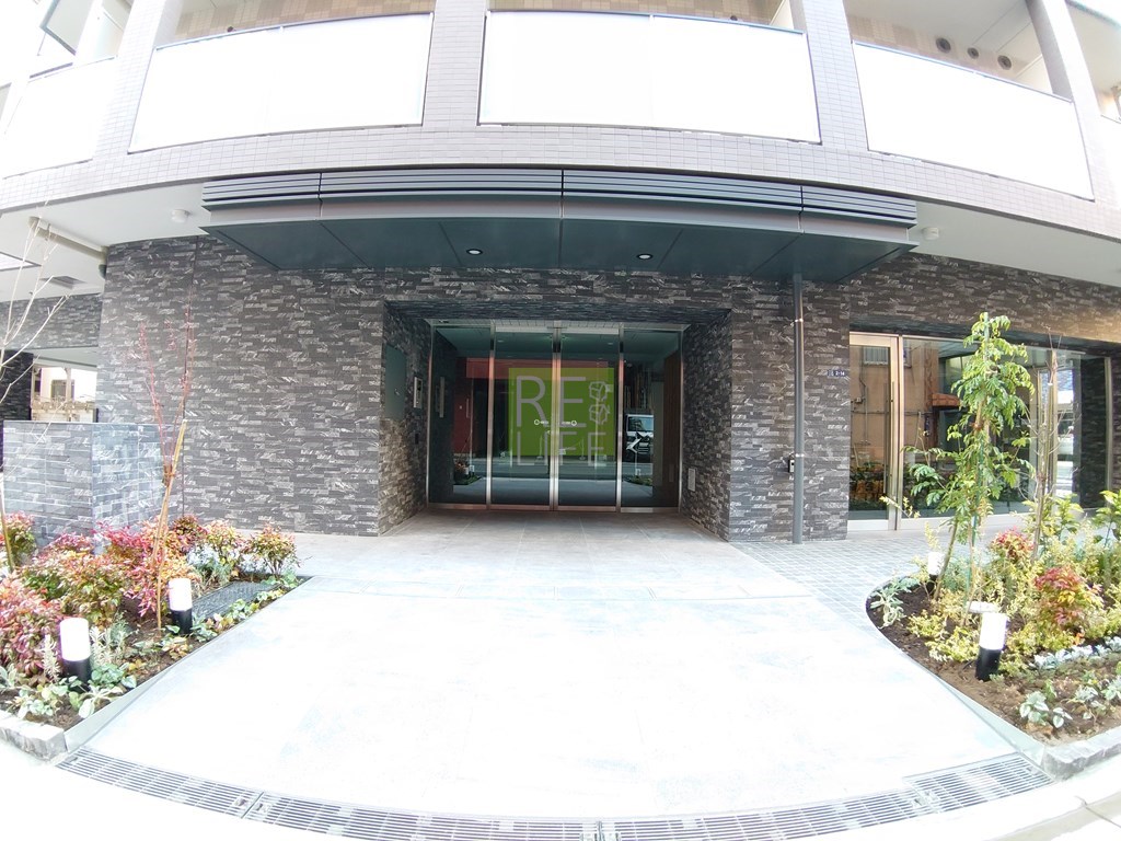 建物エントランス