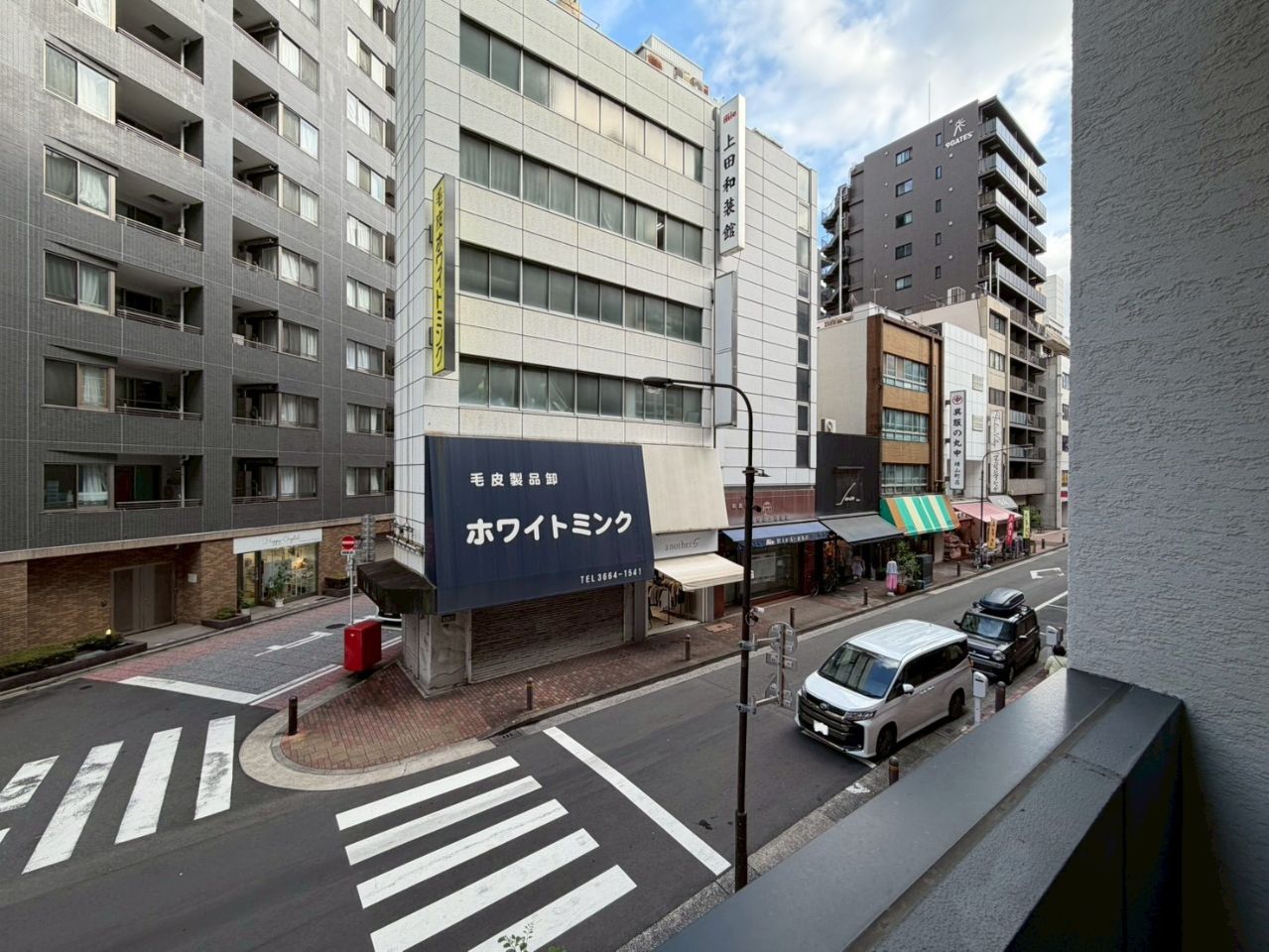 バルコニー