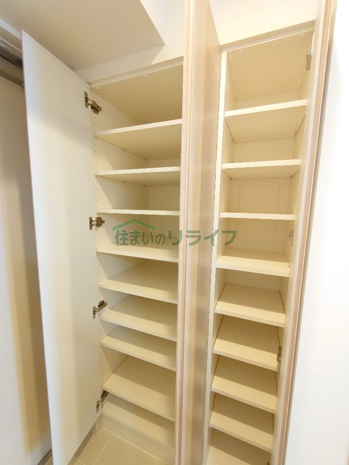 収納