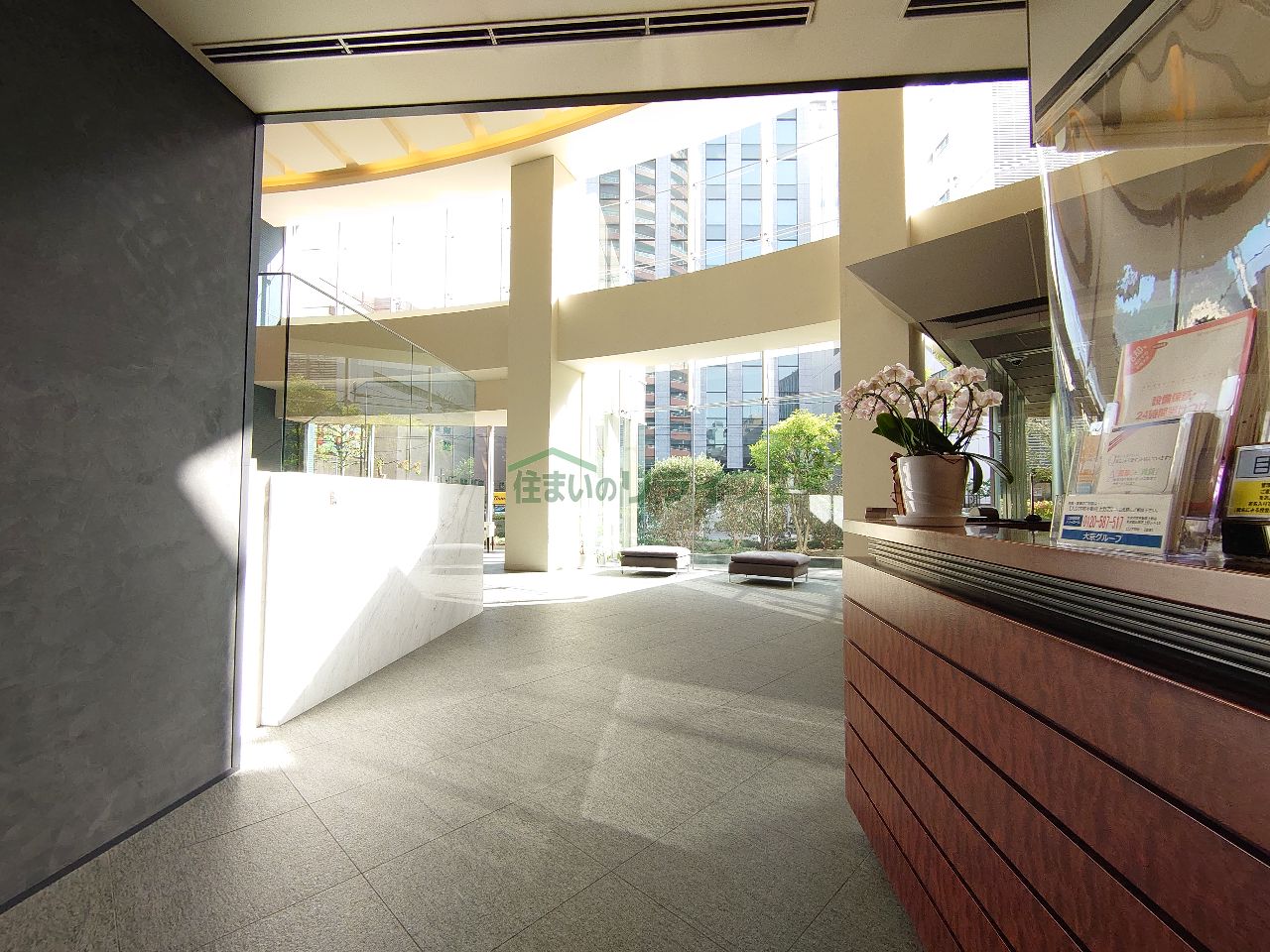 建物エントランス