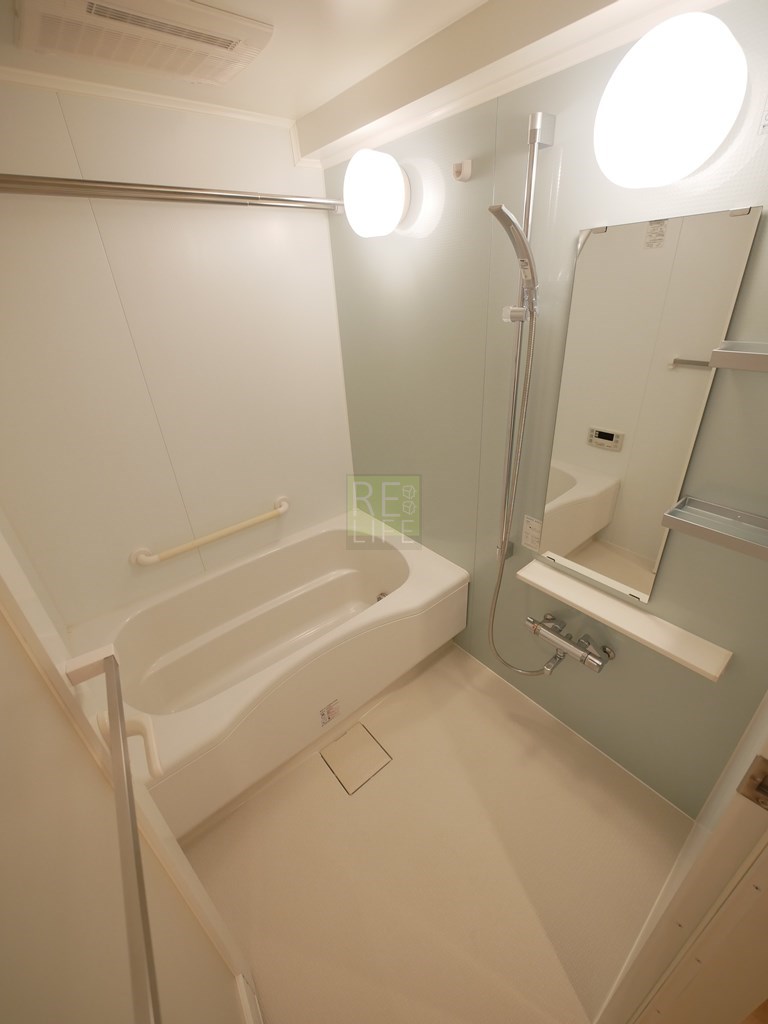 シャワールーム