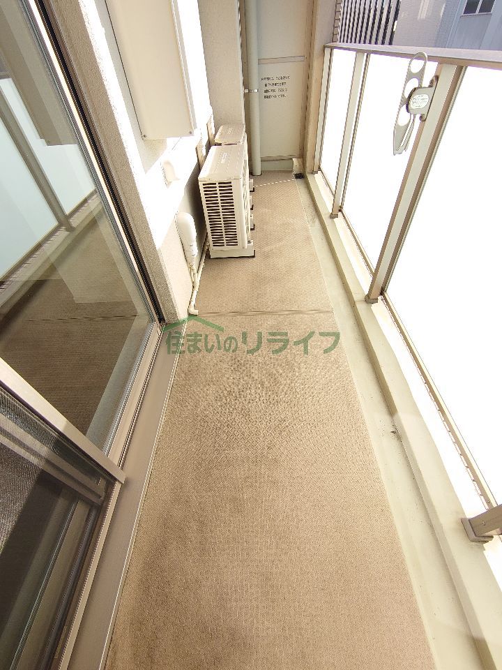 バルコニー