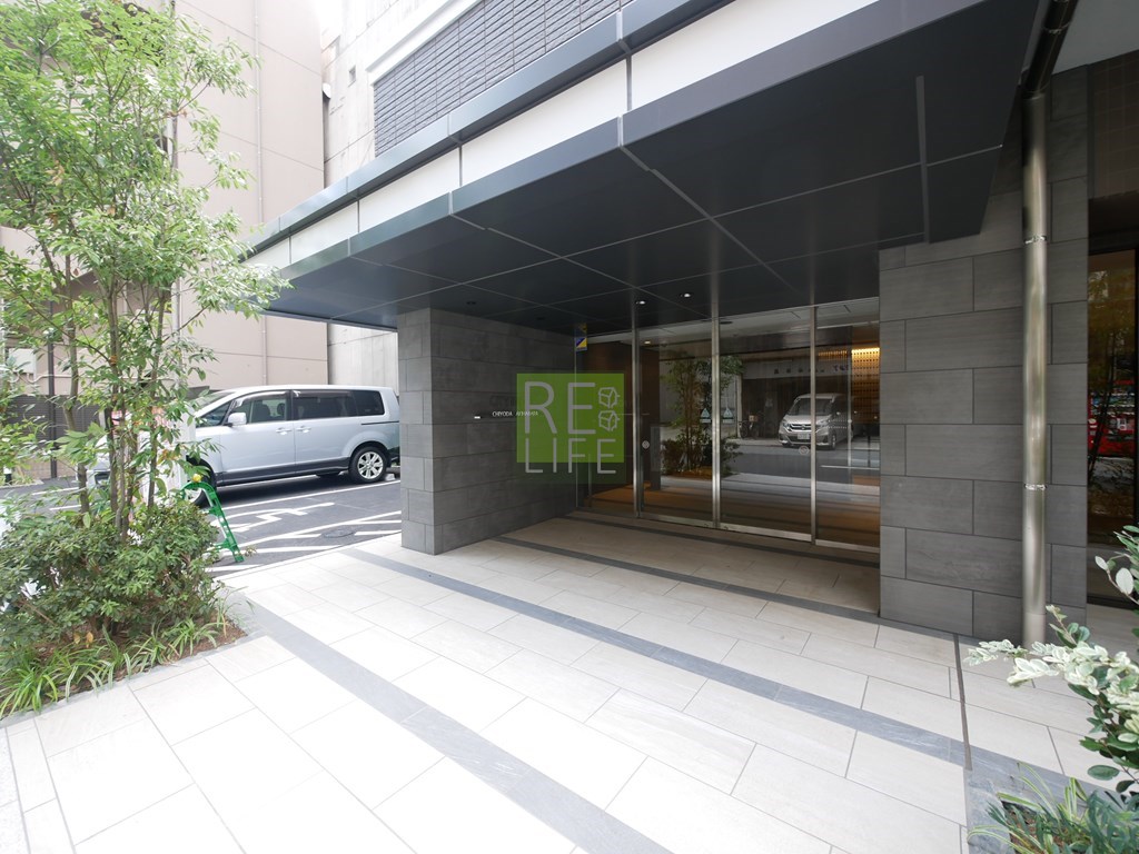 建物エントランス