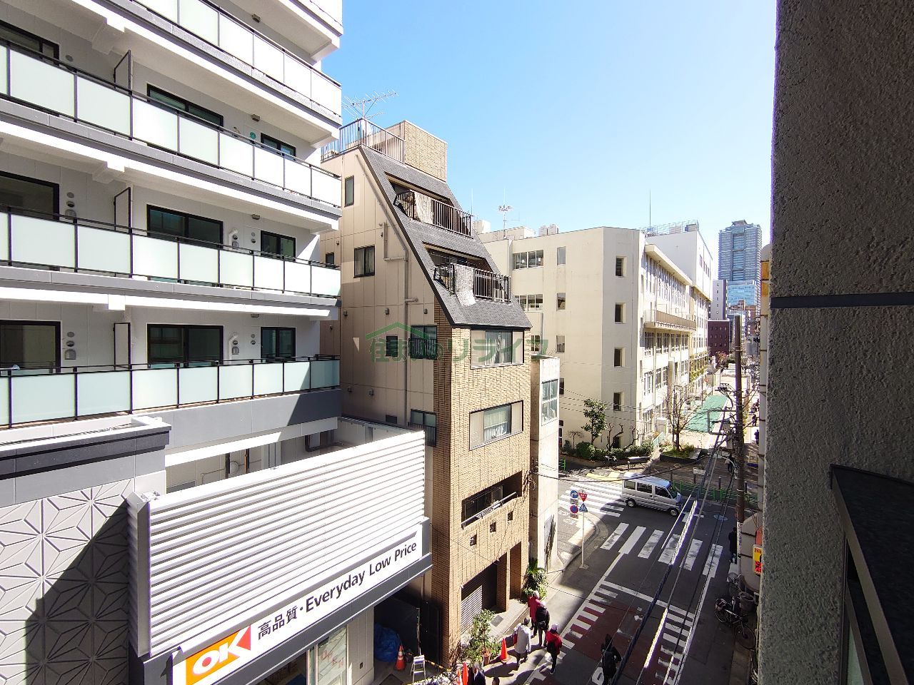 バルコニー