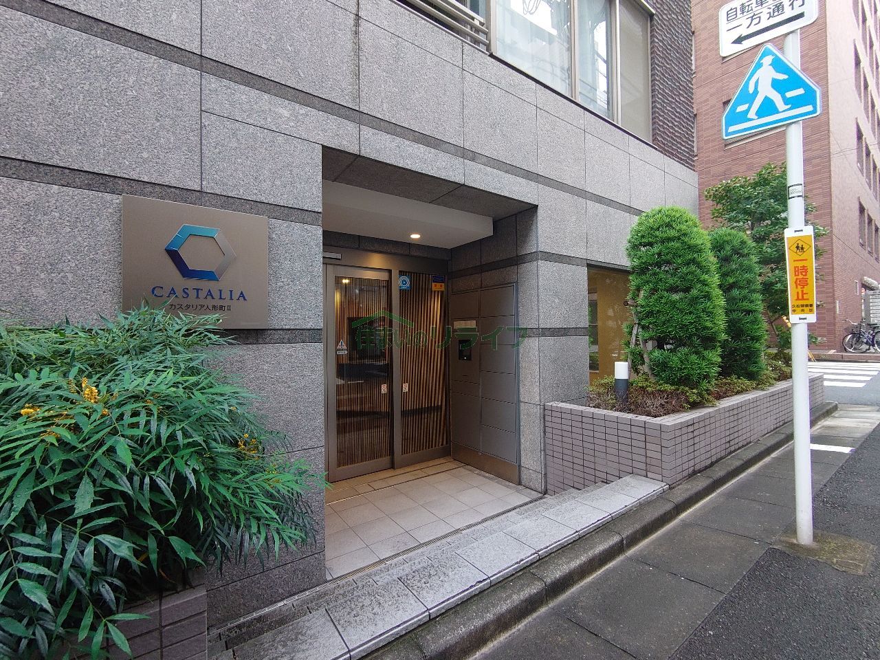 建物エントランス