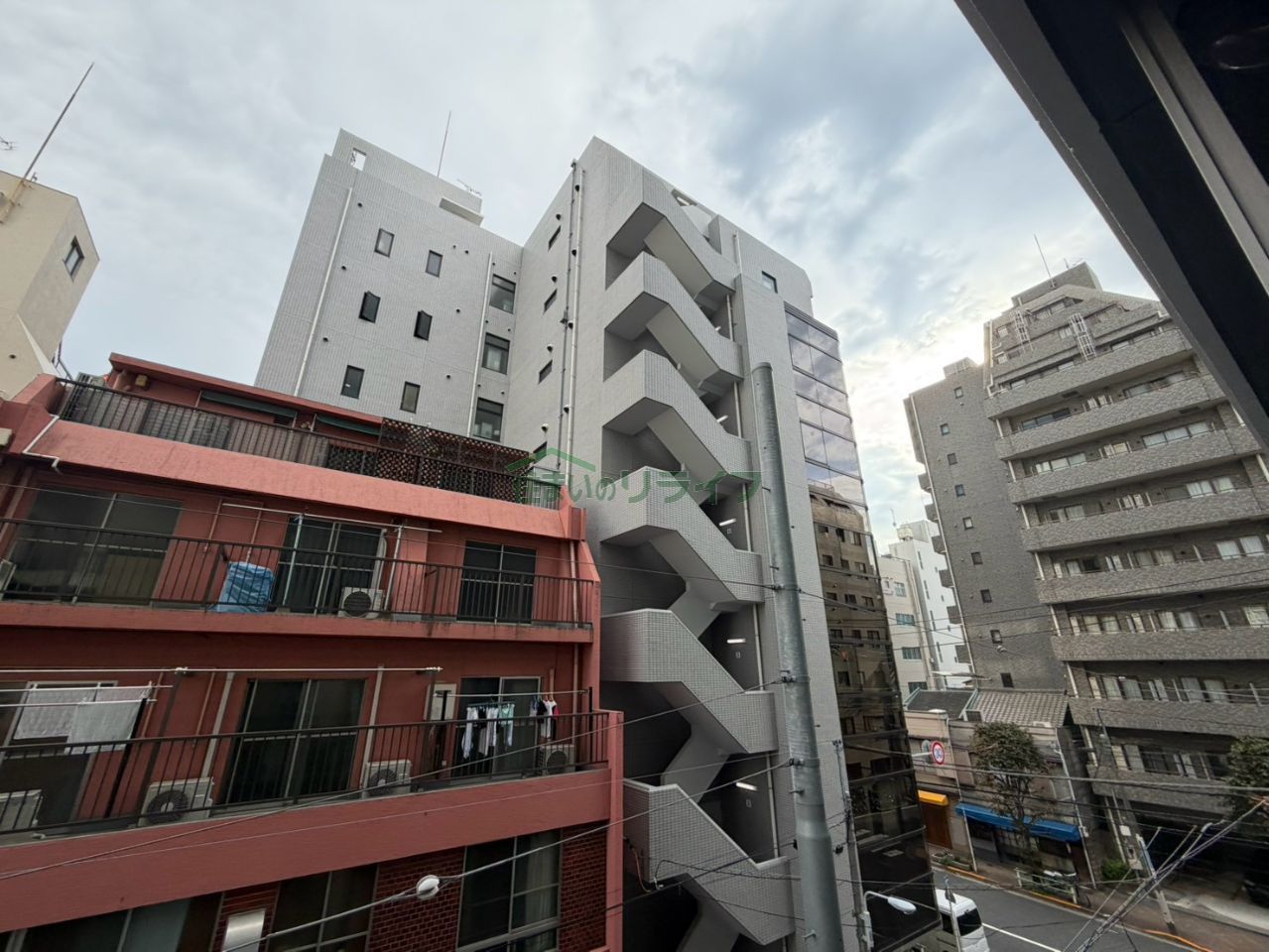 バルコニー