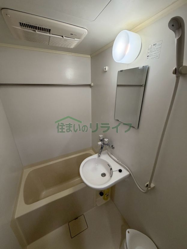シャワールーム