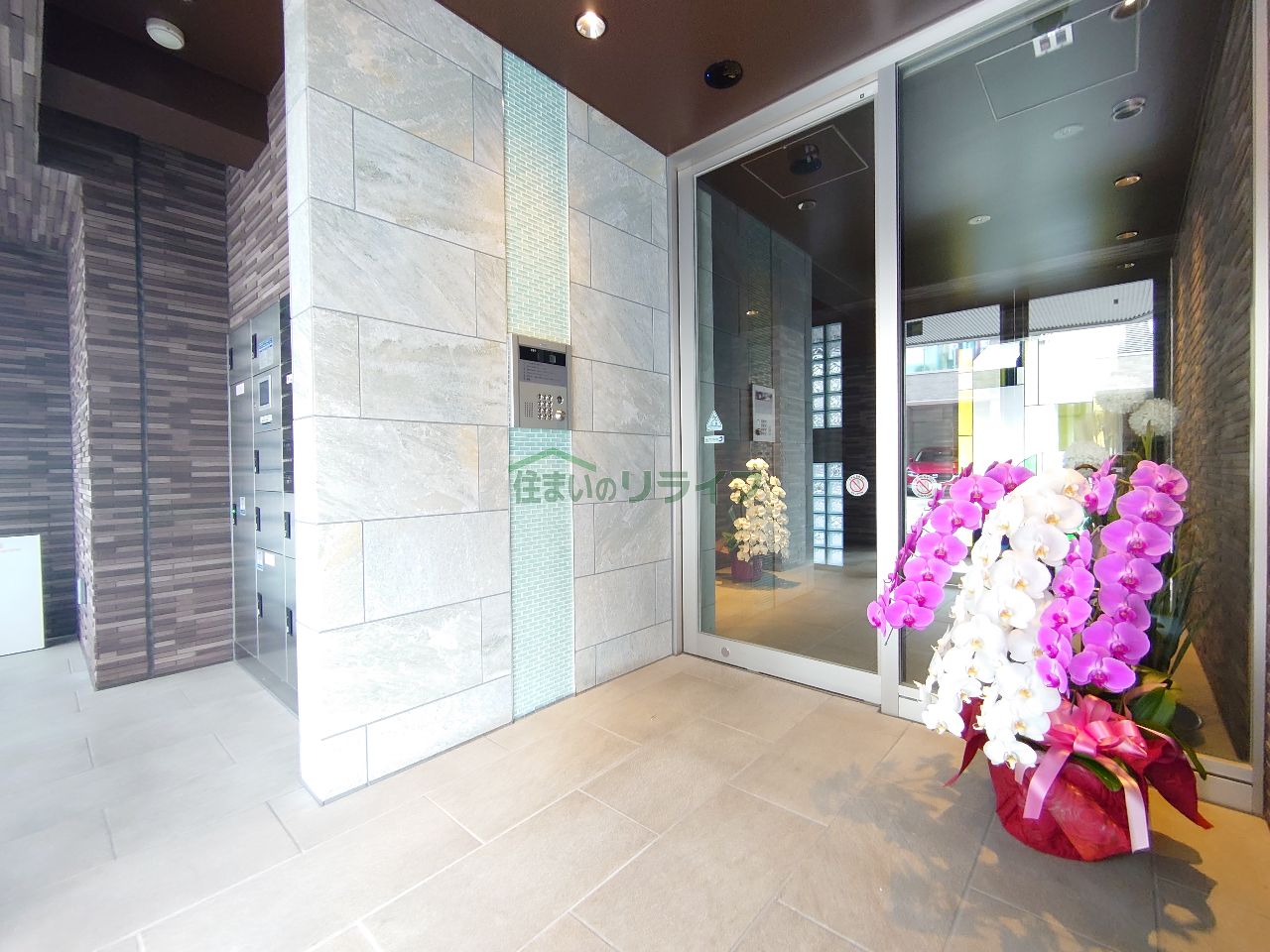 建物エントランス