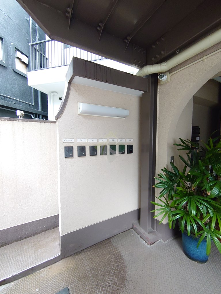 建物エントランス