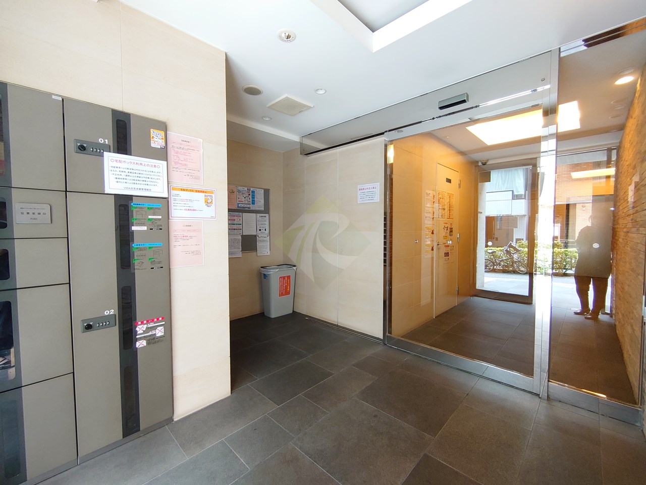 建物エントランス