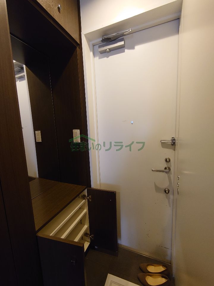 玄関