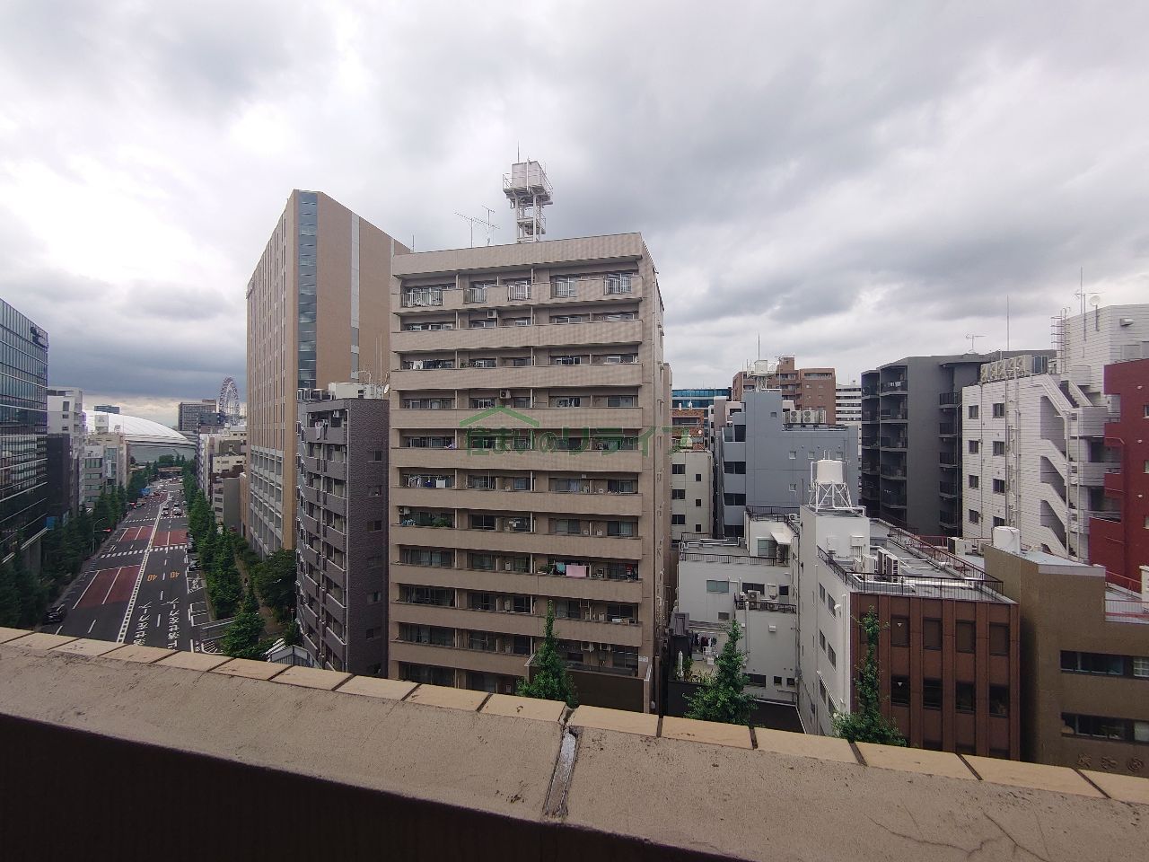 バルコニー