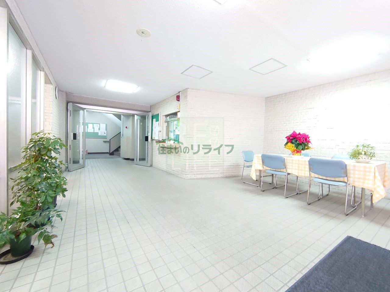 建物エントランス