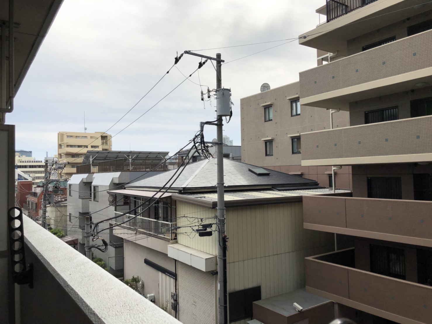 バルコニー