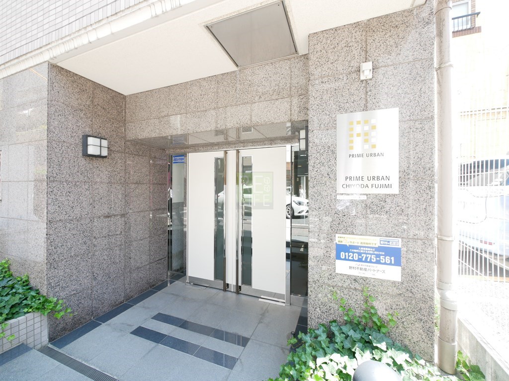 建物エントランス