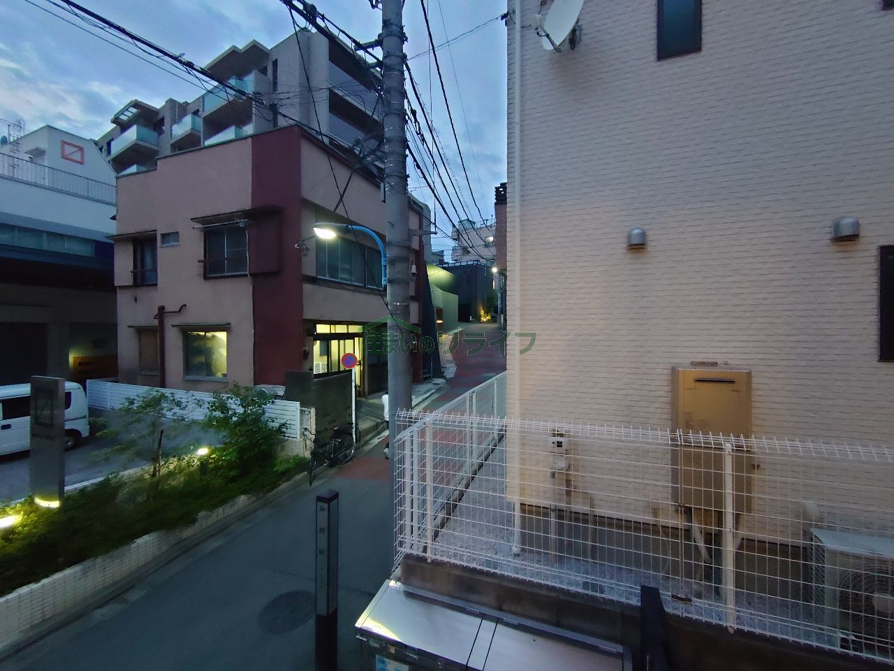 バルコニー