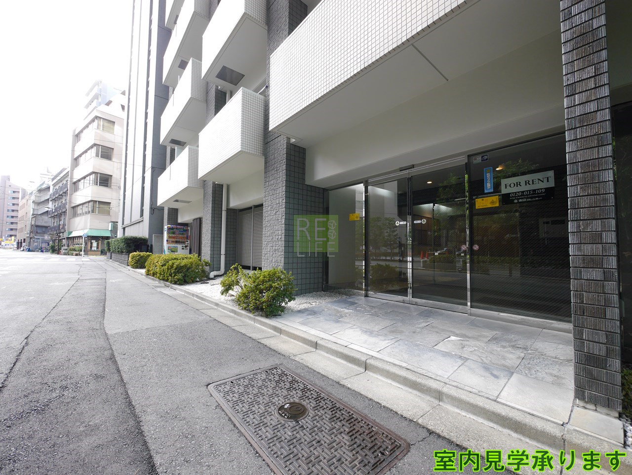 建物エントランス