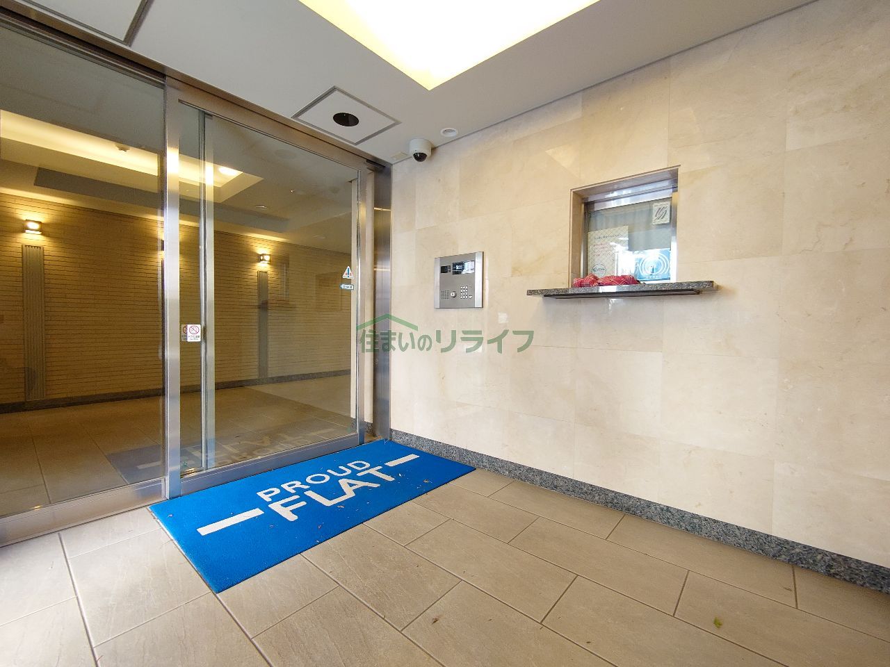 建物エントランス