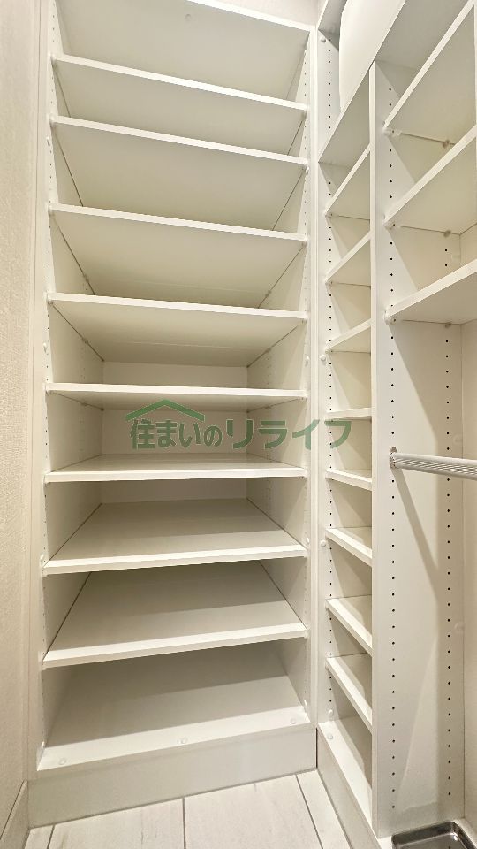 収納