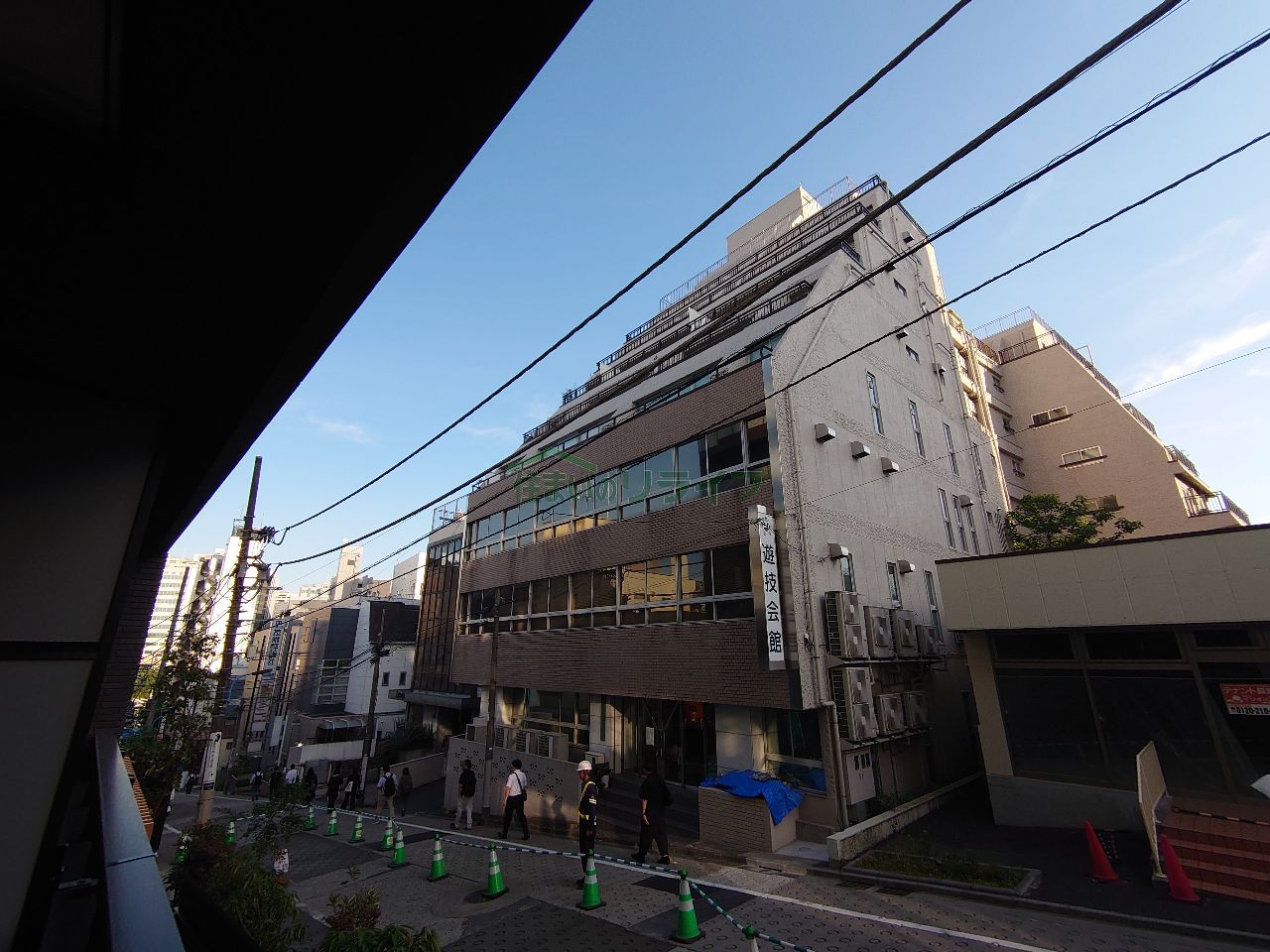バルコニー