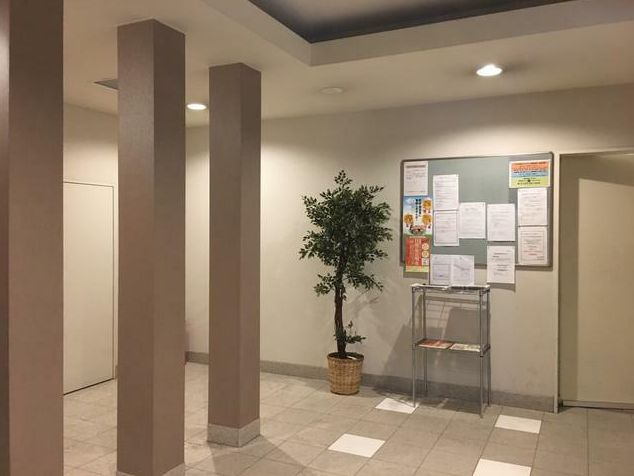 建物エントランス