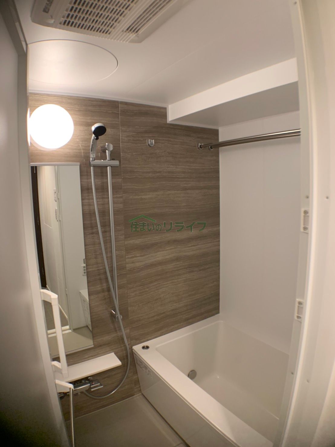 シャワールーム