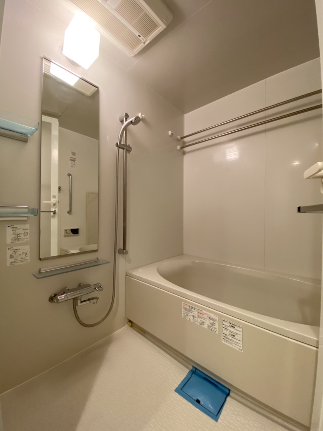 シャワールーム