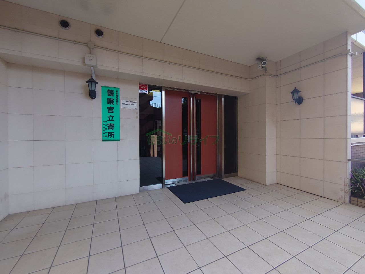 建物エントランス