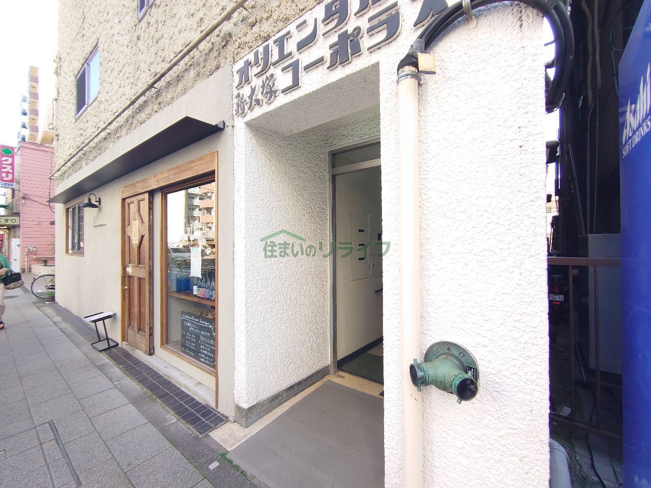 建物エントランス