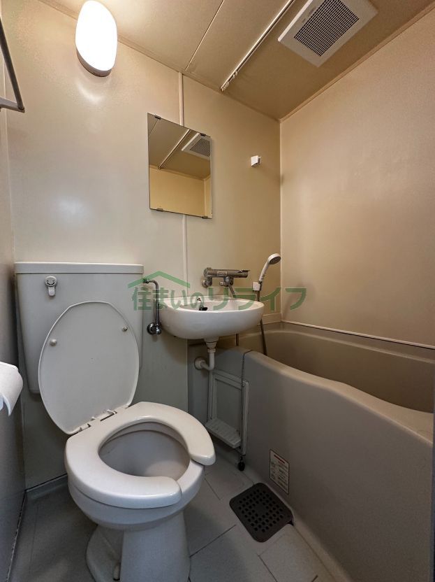 シャワールーム