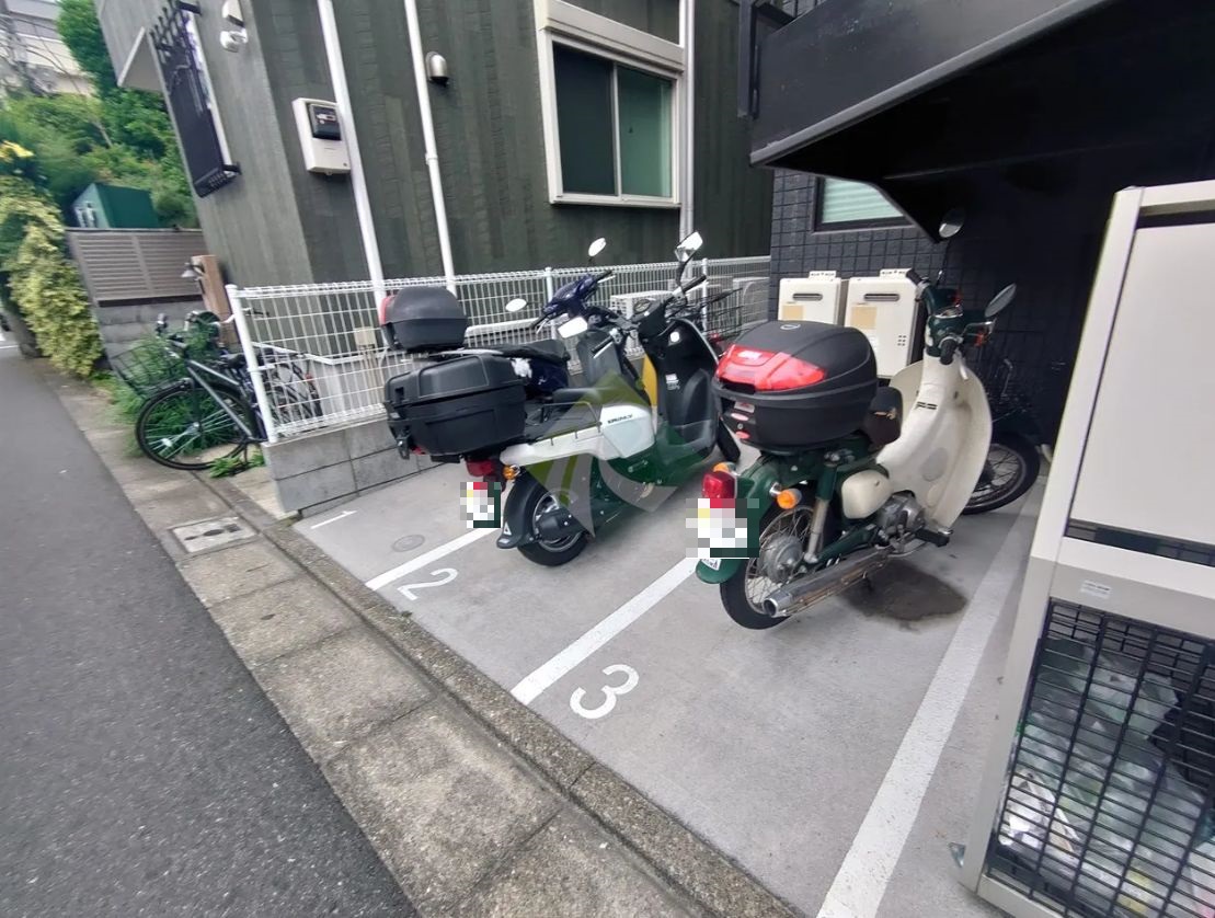 その他
