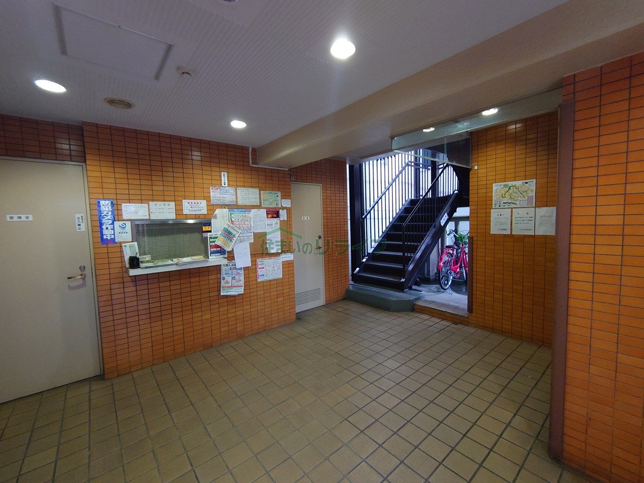 建物エントランス