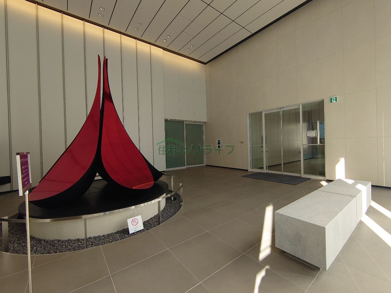 建物エントランス