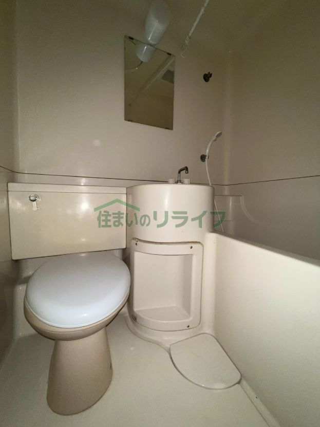 シャワールーム