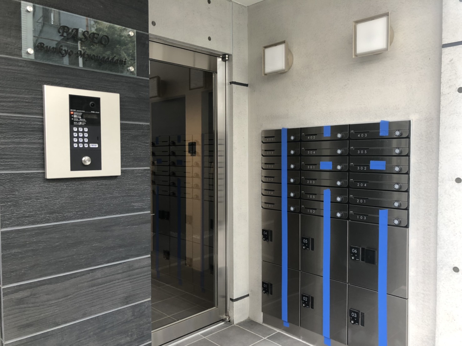 建物エントランス