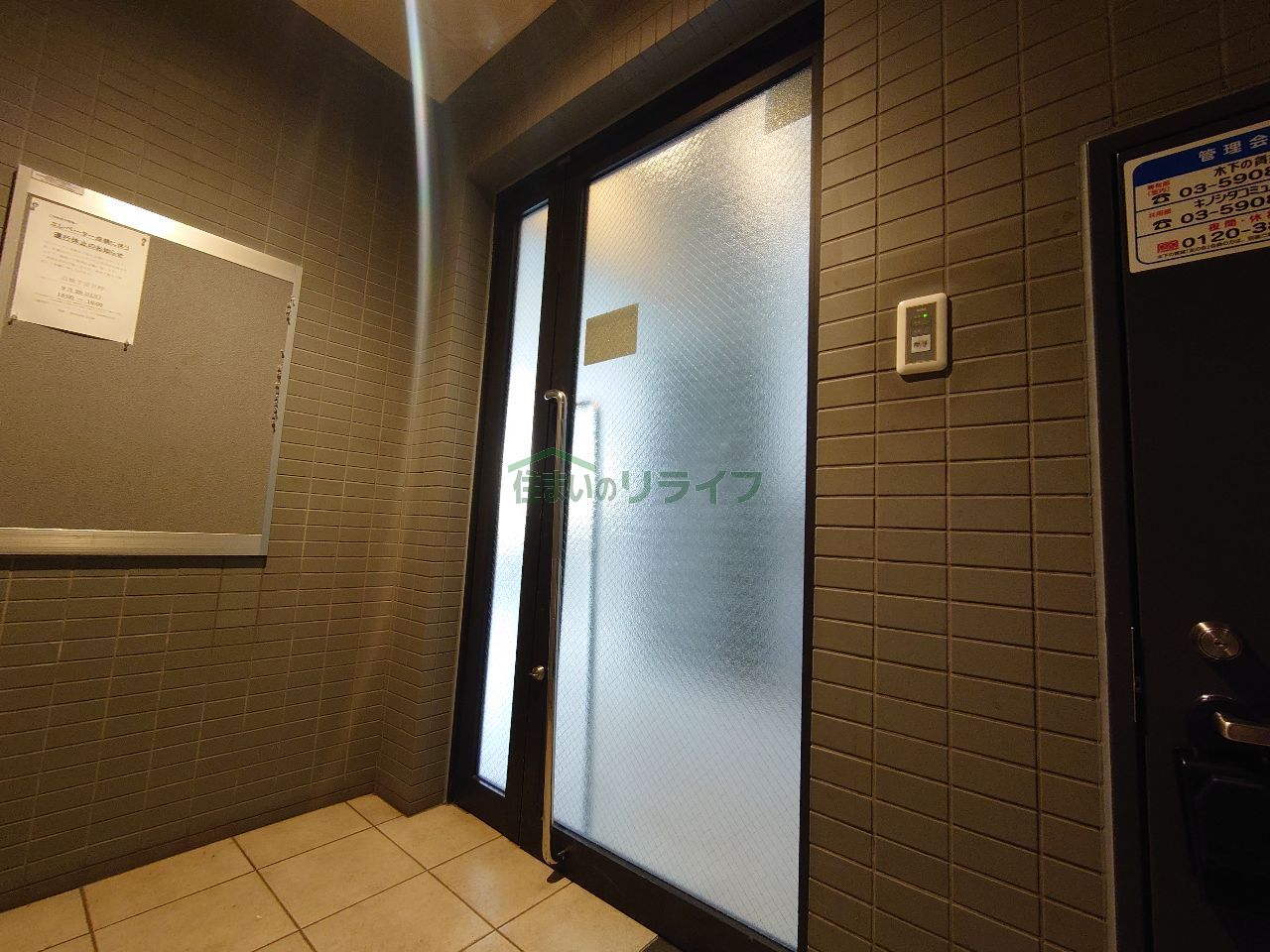 建物エントランス