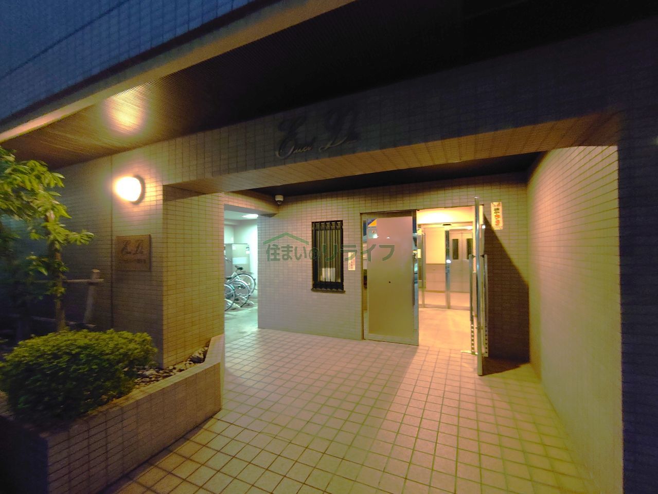 建物エントランス