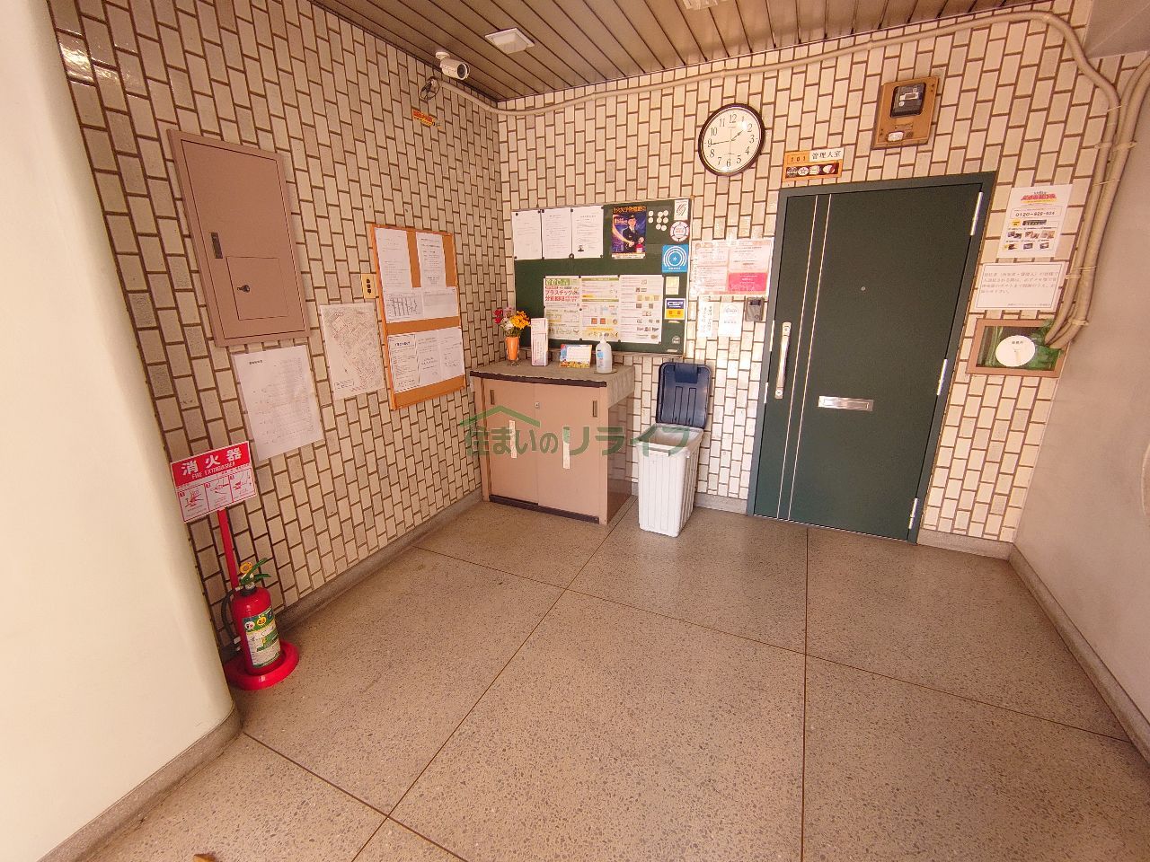 建物エントランス