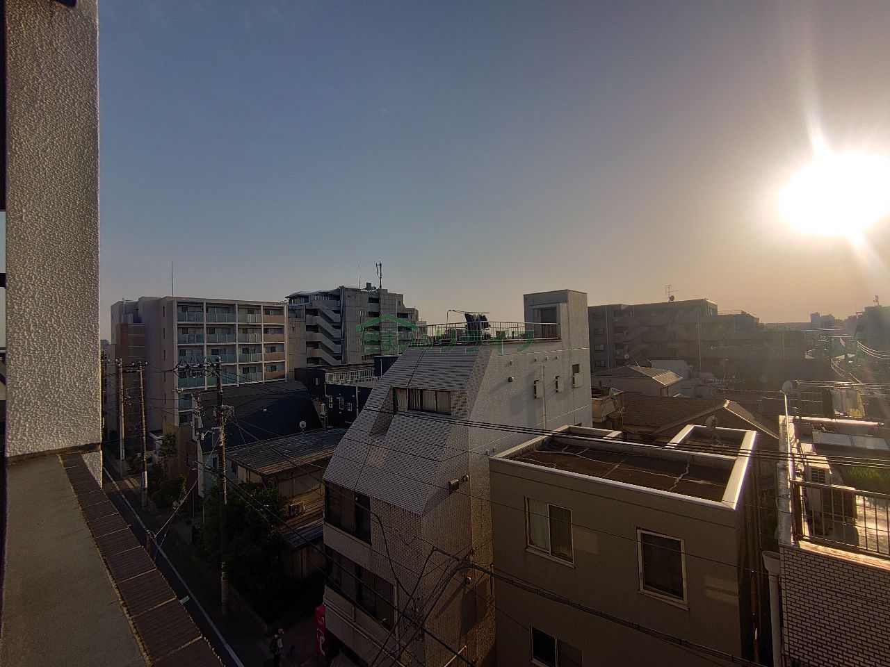 バルコニー